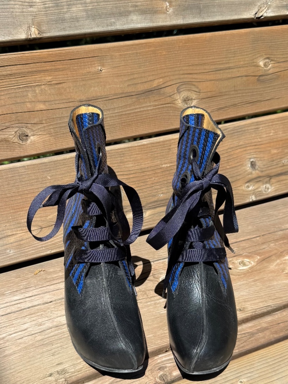 JOHN FLUEVOG  BOOT -PREPARE MAP (BLACK & BLUE) Size 8.5